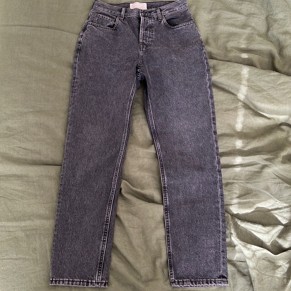 EVERLANE The 90s Cheeky Jean in Washed Black - Size 25